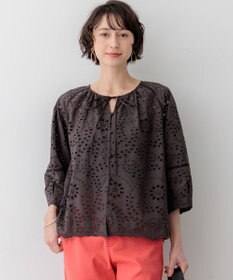 23区 S 【先行予約/見上愛さん着用】カットワークエンブロイダリー 2WAYブラウス