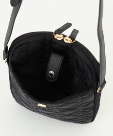 LA BAGAGERIE グリッドキルティングショルダー