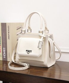 style code 【MERCURYDUO/マーキュリーデュオ】メタリッククラック調型押し フラップハンドバッグ