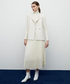 BEIGE， MOYE / プリーツスカート