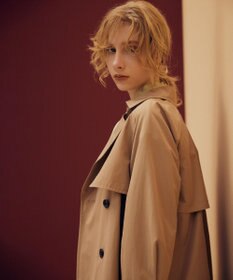 組曲 S タイプライターショート トレンチコート