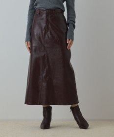 GRACE CONTINENTAL フェイクレザータイトスカート
