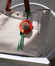 TOPKAPI 【TREASURE TOPKAPI】フラワー チャーム A