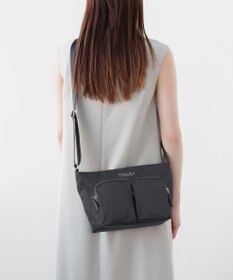 TOCCA 【WEB＆一部店舗限定】VIA METRO POCHETTE ポシェットバッグ