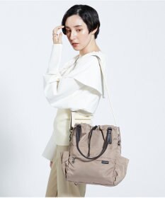 Y'SACCS 【Y’SACCS vous et】ポーチ付き4WAYリュック