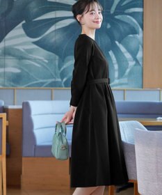 Tiaclasse 【ダブルクロス・洗える】 ナローVネックワンピース