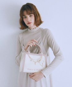 Maison de FLEUR チャーム付きスクエア2Wayバッグ