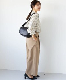 組曲 【人気につき再入荷！】ハーフムーンショルダー バッグ