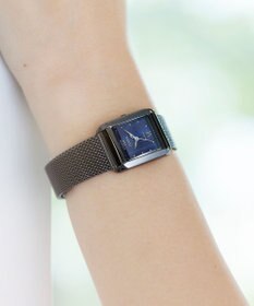 CITIZEN 【光発電エコ・ドライブ】ハンサムなスクエアケース 替えバンド付き ブラック ネイビー