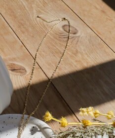 Tiaclasse 【日本製】キラキラ輝く石付きの大人カジュアルなフープ＆バーネックレス