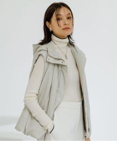 ICB 【新色追加】エクストラファインメリノリブ タートルネックプルオーバー オフホワイト系