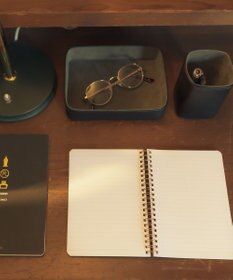 GOTAIRIKU 【ROMEO】ペンスタンド