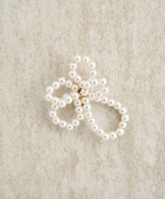 YECCA VECCA パールリボンブローチ