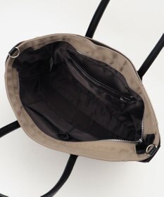 Y'SACCS ナイロン×リサイクルレザー　ホック2WAYトート　Mサイズ