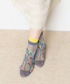 TRICOTE フラワーシアーソックス