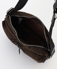 Y'SACCS ダブルポケットベーシックショルダー