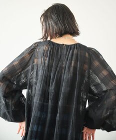 #Newans シアーチェックボリュームブラウス