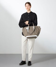 Y'SACCS 【Y'SACCS Gene Line】ロット トートバッグ Medium