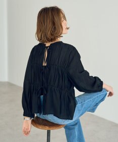YECCA VECCA リボンデザインシアーブラウス