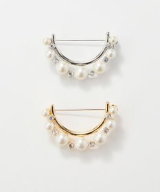 Phoebe フォーマルパールビジューハーフブローチ　シルバー