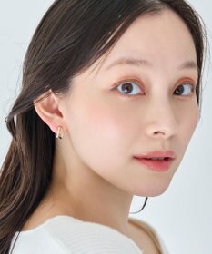 Phoebe 〈痛くないシリーズ/アレルギー対応〉プチパールダブルフープライトフィットイヤリング　ゴールド