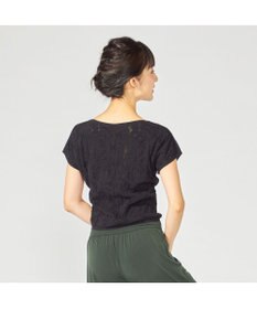 Chacott 【ノーソーイングニット】バレリーナネックコンパクトTシャツ