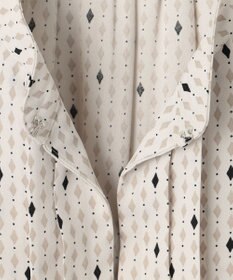 23区 【洗える】バックサテンアムンゼン レユールダイヤプリント ブラウス