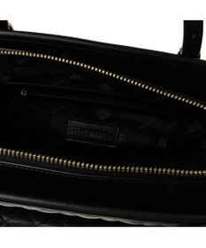 STEVE MADDEN BVIBRATO サイドポケット付きキルティングトートバッグ