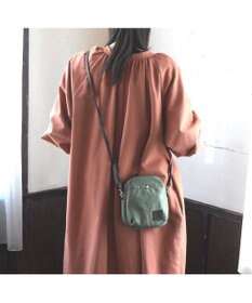 Regalo Felice 【軽量 / ポケット充実】ミニショルダー / REGALO