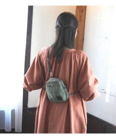 Regalo Felice 【軽量 / ポケット充実】ミニショルダー / REGALO