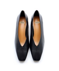 APOM イタリアンカーフ スクエアトゥパンプス 45