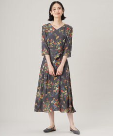 自由区 【洗える】フラワーガーデンプリント ワンピース