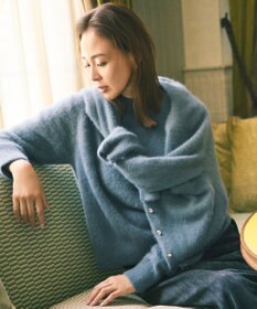 自由区 【SHIHOさん着用】ヘアリーフォックスプルオーバー ニット ブルー