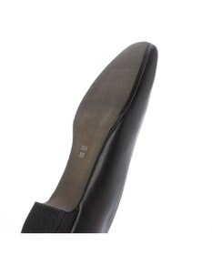 ing <ing>スクエアトゥVカットパンプス