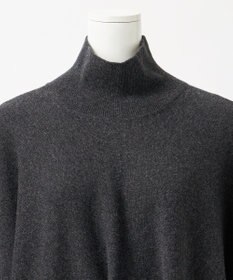 23区 【R(アール)】マイクロンメリノウール ニットケープ