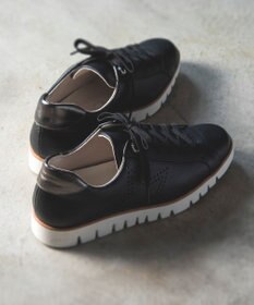 Dominic3 スターパンチングレザースニーカー