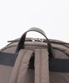 LA BAGAGERIE エナメルアクセントリュックサック