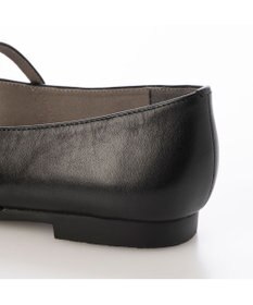 ing <ing>【サスティナブル】スクエアトゥメリージェーンパンプス