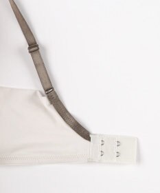 WACOAL 【ハグするブラ】 ブラジャー 体温を感知してカラダになじむ 谷間メイク 脇高設計 レディース BXB418 /ワコール