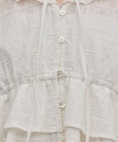 GRACE CONTINENTAL エンブロイダリーフリルブラウス