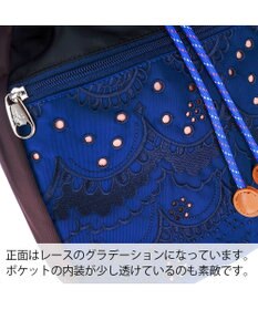 tsumori chisato CARRY スカラップレース ショルダーバッグ 【おしゃれな刺繍＆スポーティーな雰囲気をミックス】