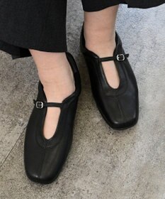 APOM ストラップバレエスニーカー20