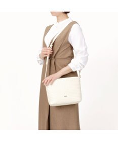 IBIZA マノ　ショルダーバッグ