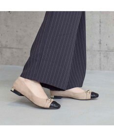 MODE ET JACOMO <MODE ET JACOMO>スクエアビットフラットパンプス