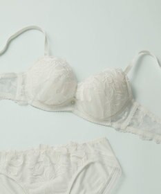 une nana cool 【ベロアのレースが特別感を演出】クリスマスモチーフブラ