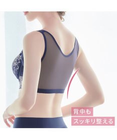 BRADELIS New York 【BRADELIS NewYork peace / ノンワイヤー・フロント留め・スッキリ着痩せ】細く見えるフロントファスナーブラ23 S～5L