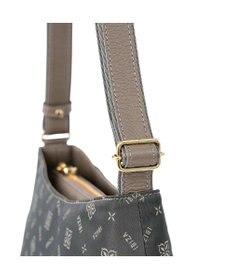 IBIZA モノグラムナイロン　ショルダーバッグ