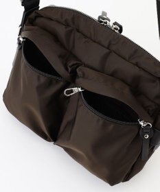 Y'SACCS ダブルポケットベーシックショルダー