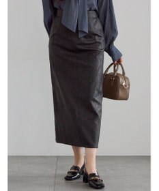 Te chichi クラックレザーライクナロースカート