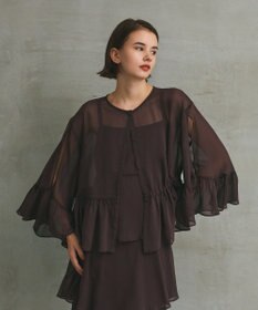 GRACE CONTINENTAL シフォンフリルポンチョ